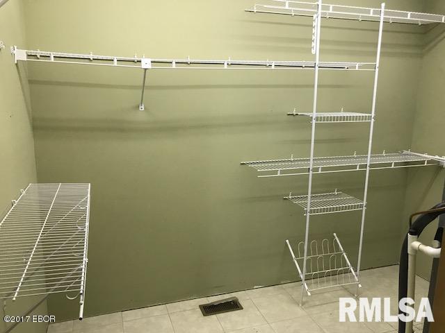 5687 North Parrish Road Thompsonville, IL 62890 - Photo 21 of 24 Gallery Image 21
