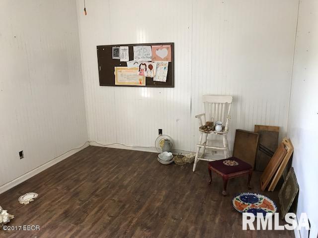 5687 North Parrish Road Thompsonville, IL 62890 - Photo 5 of 24 Gallery Image 5