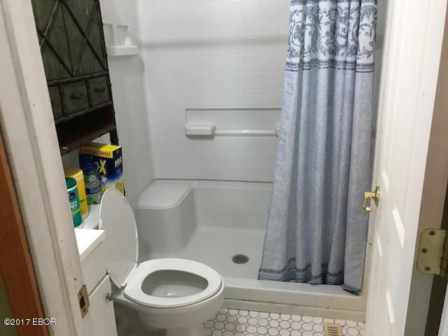 5687 North Parrish Road Thompsonville, IL 62890 - Photo 6 of 24 Gallery Image 6