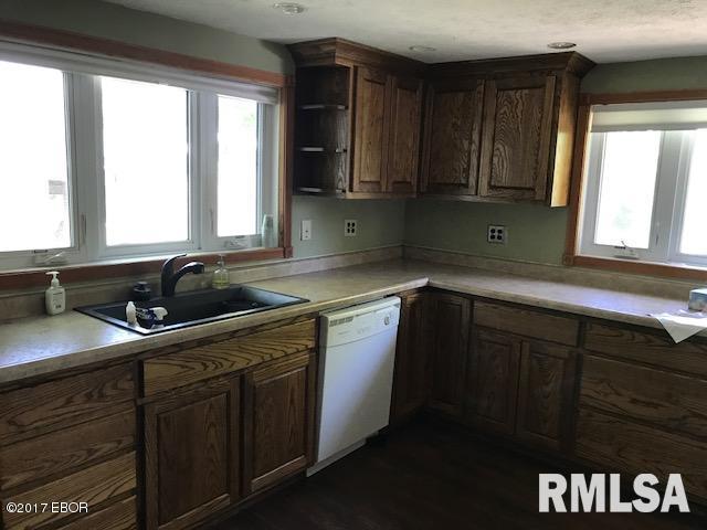 5687 North Parrish Road Thompsonville, IL 62890 - Photo 10 of 24 Gallery Image 10