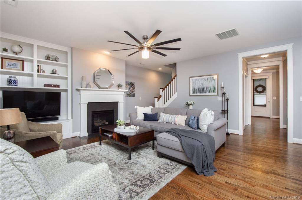 809 Elswick Court Fort Mill, SC 29708 - Photo 4 of 36 Gallery Image 4