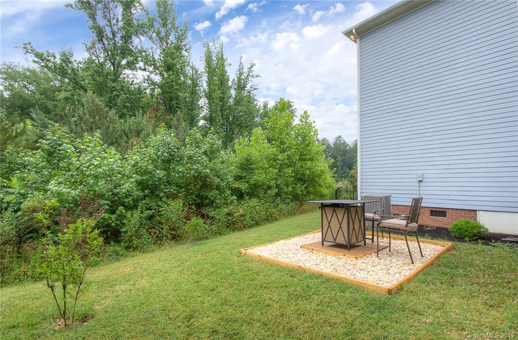 809 Elswick Court Fort Mill, SC 29708 - Photo 33 of 36 Gallery Image 33