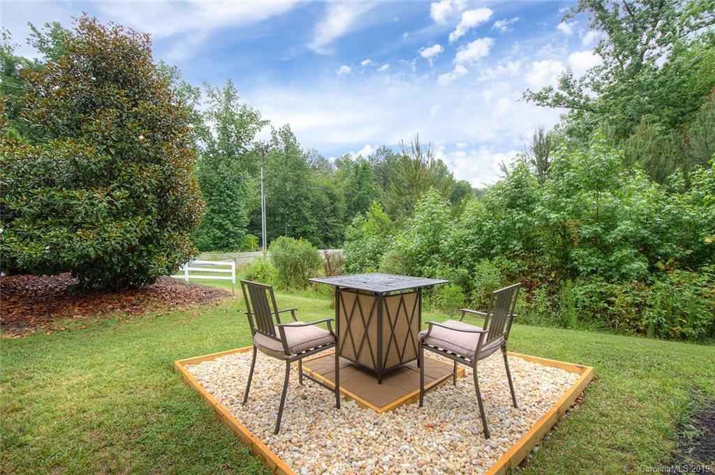 809 Elswick Court Fort Mill, SC 29708 - Photo 34 of 36 Gallery Image 34