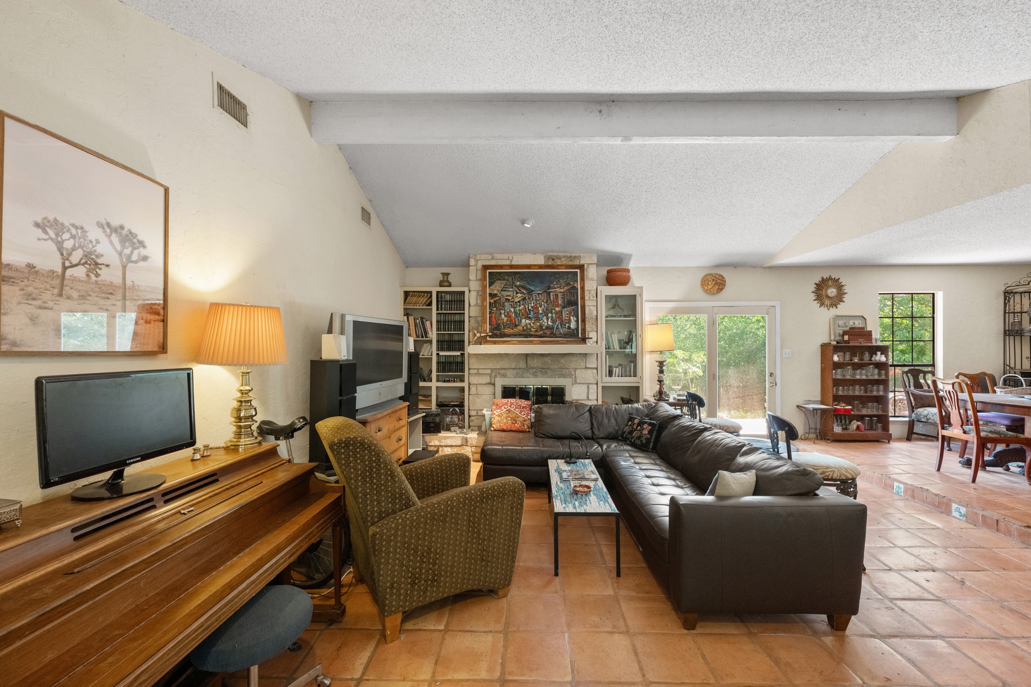 9820 Timber Ridge Pass Austin, TX 78733 - Photo 4 of 26 Gallery Image 4