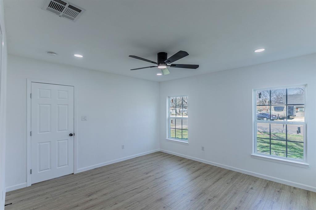 1026 La Clede Street Bellmead, TX 76705 - Photo 9 of 27 a view of an empty room with a window