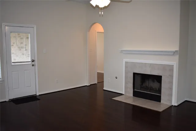 $2,200 | 15318 Ochre Leaf Trail, Cypress, TX 77433