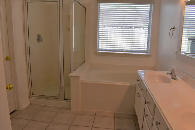 $2,200 | 15318 Ochre Leaf Trail, Cypress, TX 77433