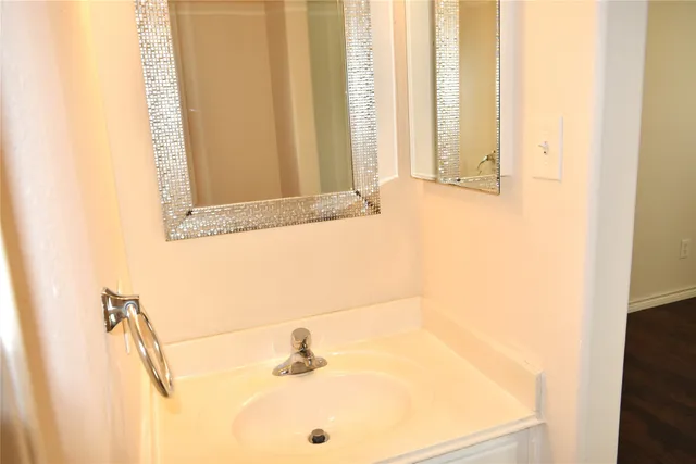 $2,200 | 15318 Ochre Leaf Trail, Cypress, TX 77433