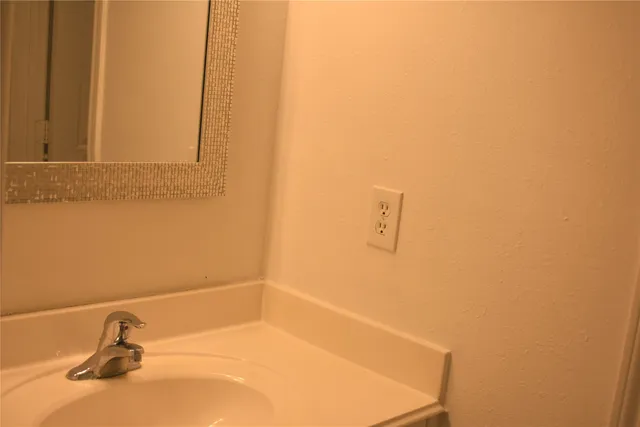 $2,200 | 15318 Ochre Leaf Trail, Cypress, TX 77433