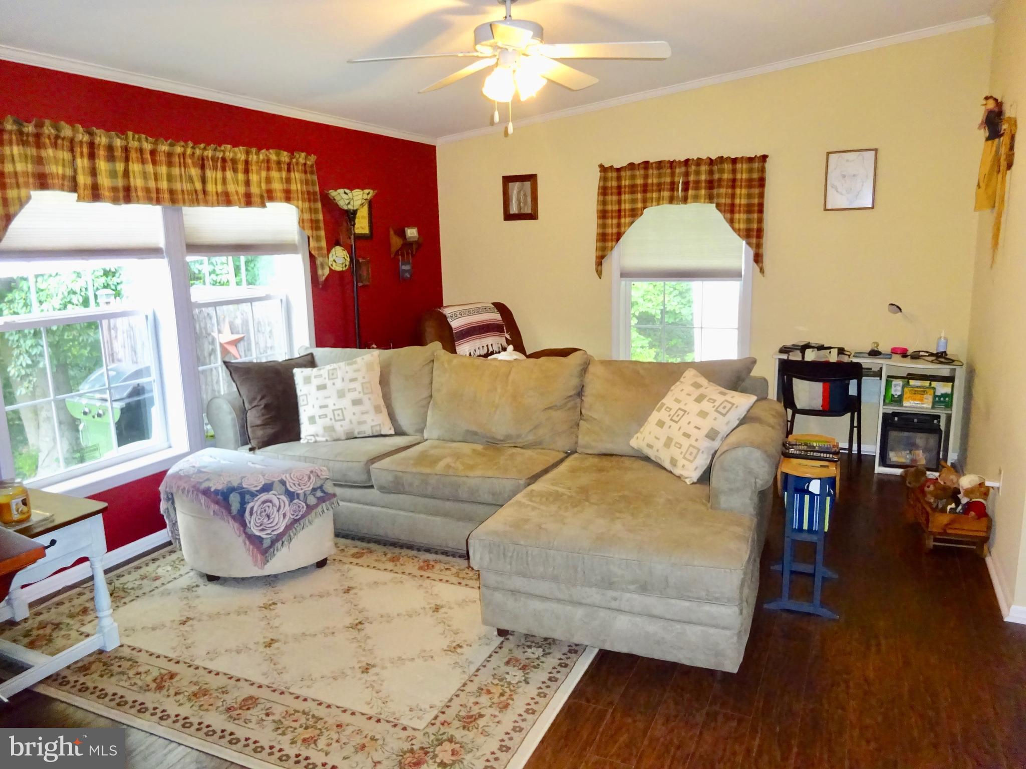 435 Ash Road Morgantown, PA 19543 - Photo 15 of 62 Family room
