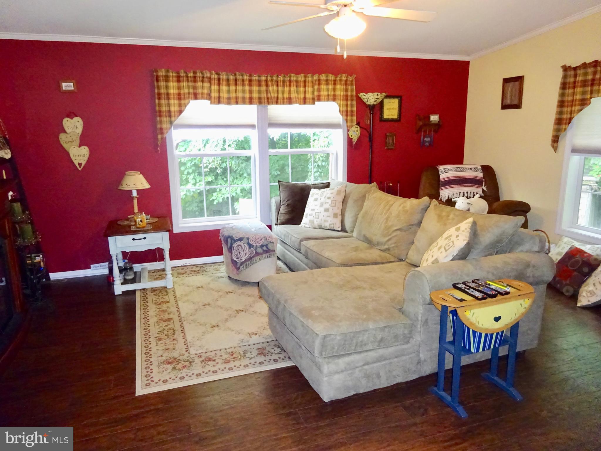 435 Ash Road Morgantown, PA 19543 - Photo 16 of 62 Family room