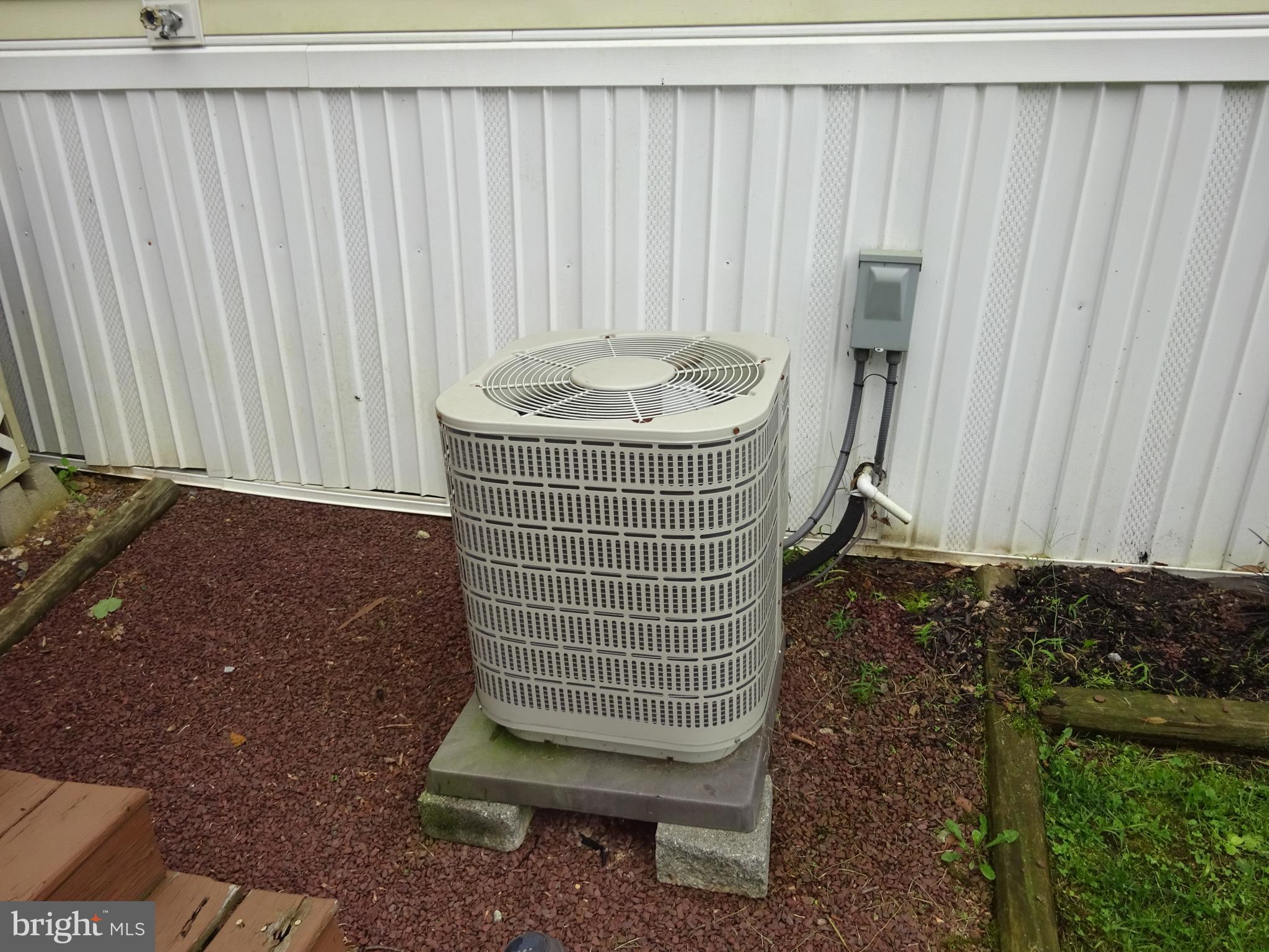 435 Ash Road Morgantown, PA 19543 - Photo 29 of 62 Central A/C
