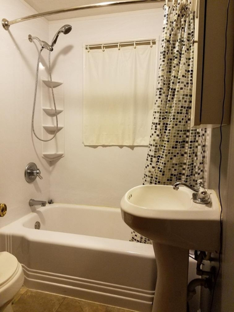 2565 Brice Road Benton Harbor, MI 49022 - Photo 12 of 13 brice bath