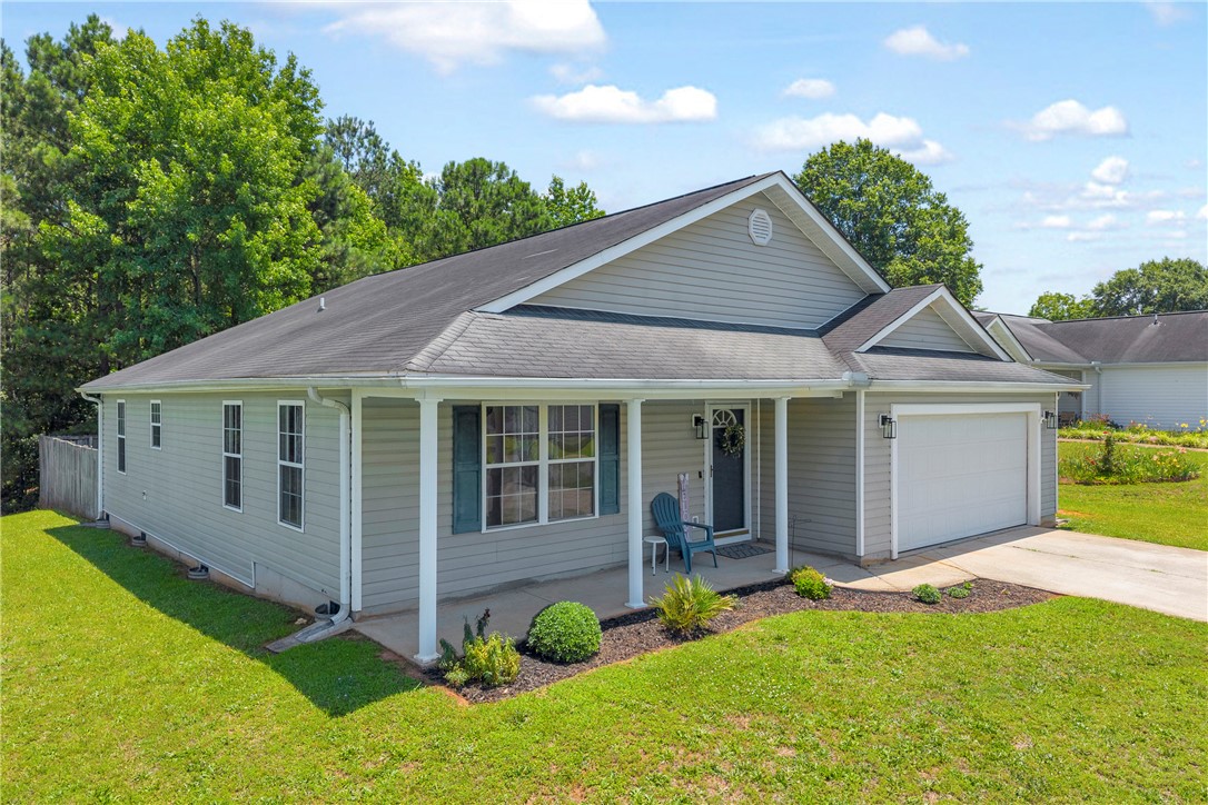 111 Casa Del Rio Drive Anderson, SC 29625 - Photo 3 of 38 Gallery Image 3
