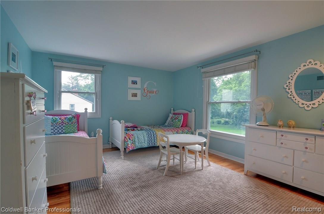 836 Foxhall Road Bloomfield Hills, MI 48304 - Photo 24 of 31 4th_Bedroom.jpg