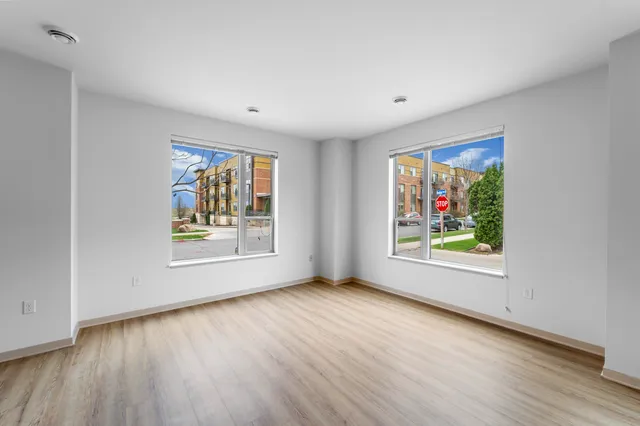 $330,000 | 2811 No Oaks, Fitchburg, WI 53711