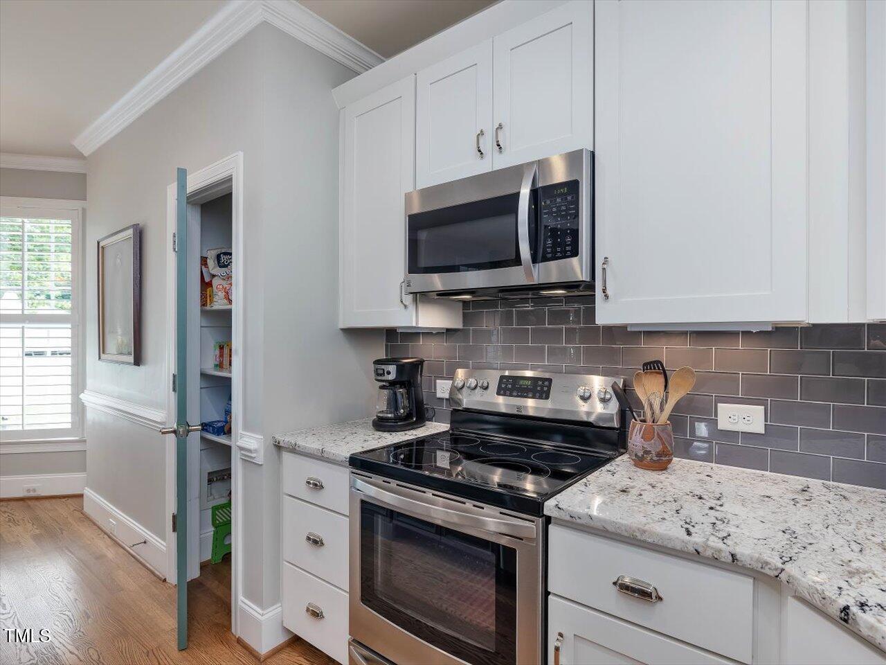 9045 Chelsea Drive Raleigh, NC 27603 - Photo 21 of 67 27-Kitchen
