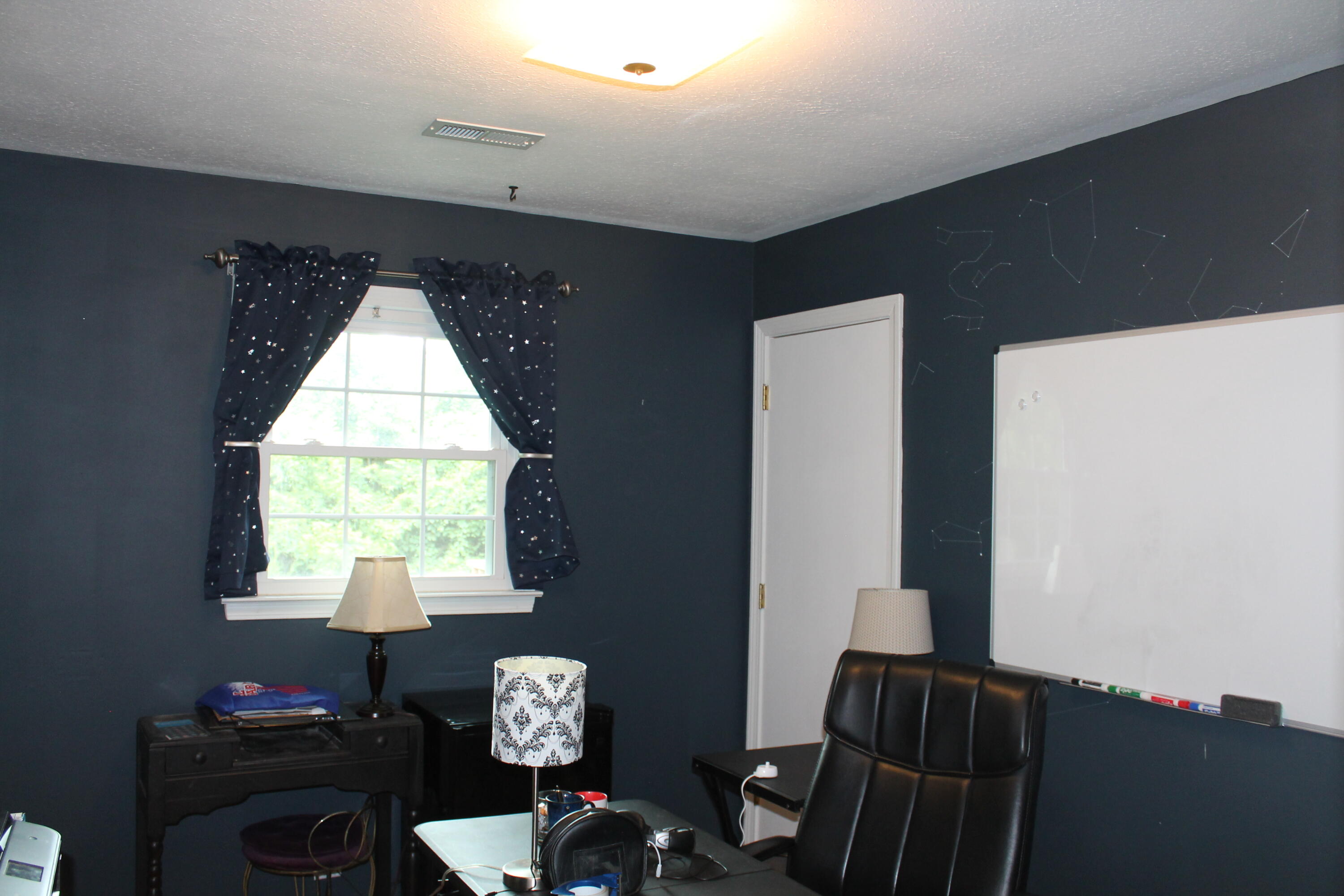 513 Merman Road Kingsport, TN 37663 - Photo 13 of 22 IMG_2453