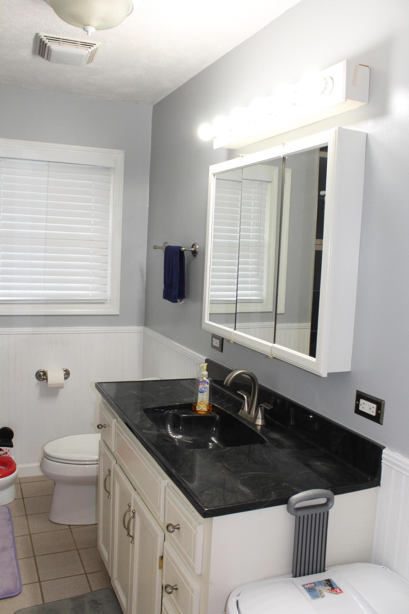513 Merman Road Kingsport, TN 37663 - Photo 10 of 22 IMG_2450