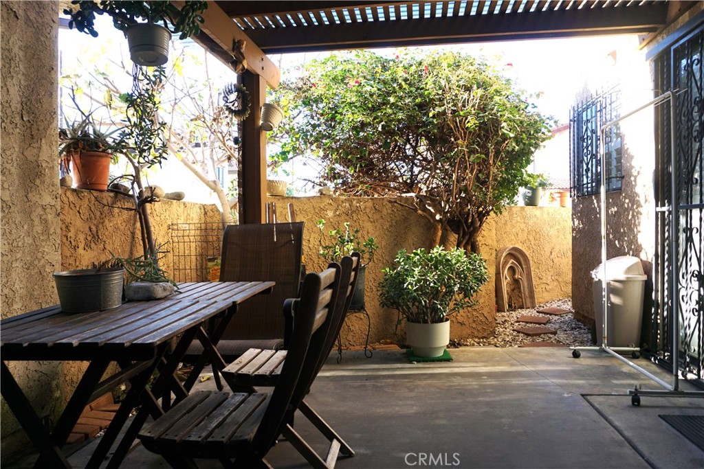 1604 Vía Rosa Baldwin Park, CA 91706 - Photo 18 of 27 a view of a outdoor seating area