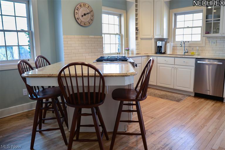 3329 Elsmere Road Cleveland, OH 44120 - Photo 4 of 20 Gallery Image 4