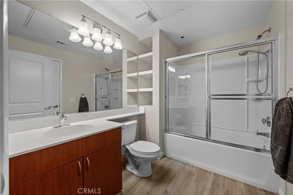 $495,000 | 1801 East Katella Avenue, Anaheim, CA 92805