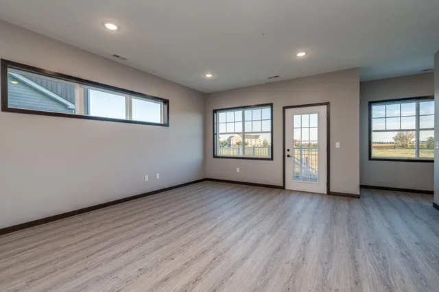 $309,900 | 3052 Bluestem Trail, Mankato, MN 56001