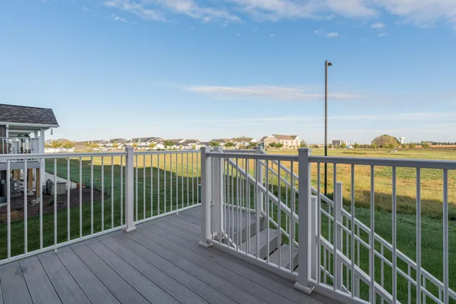 $309,900 | 3052 Bluestem Trail, Mankato, MN 56001