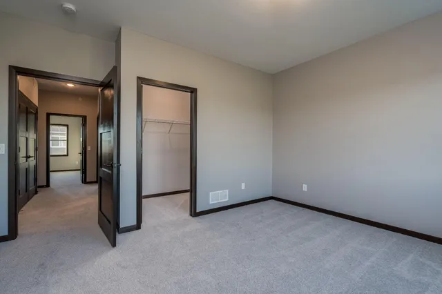 $309,900 | 3052 Bluestem Trail, Mankato, MN 56001