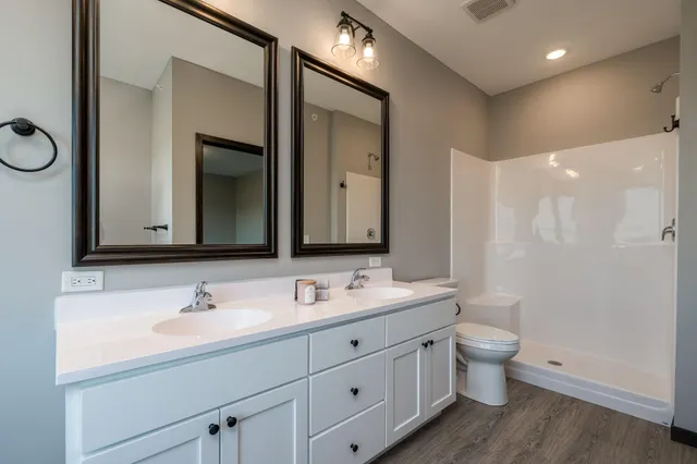 $309,900 | 3052 Bluestem Trail, Mankato, MN 56001