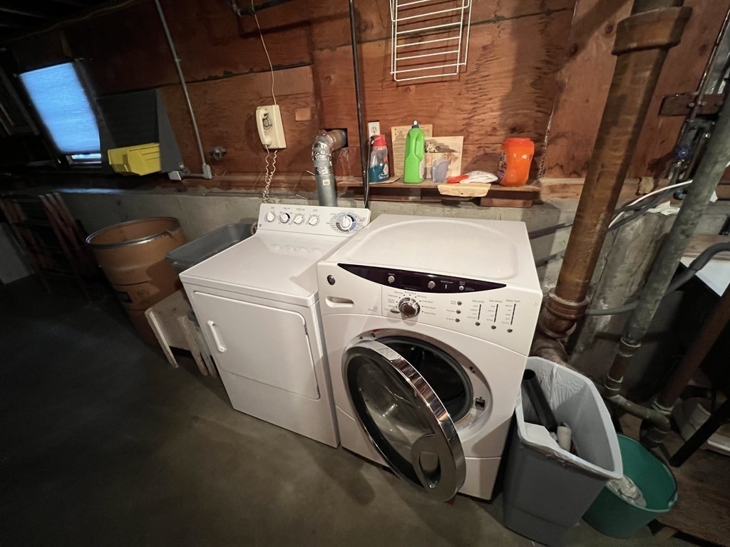 7 Johnson Road Sharon, MA 02067 - Photo 19 of 26 a utility room with dryer and washer