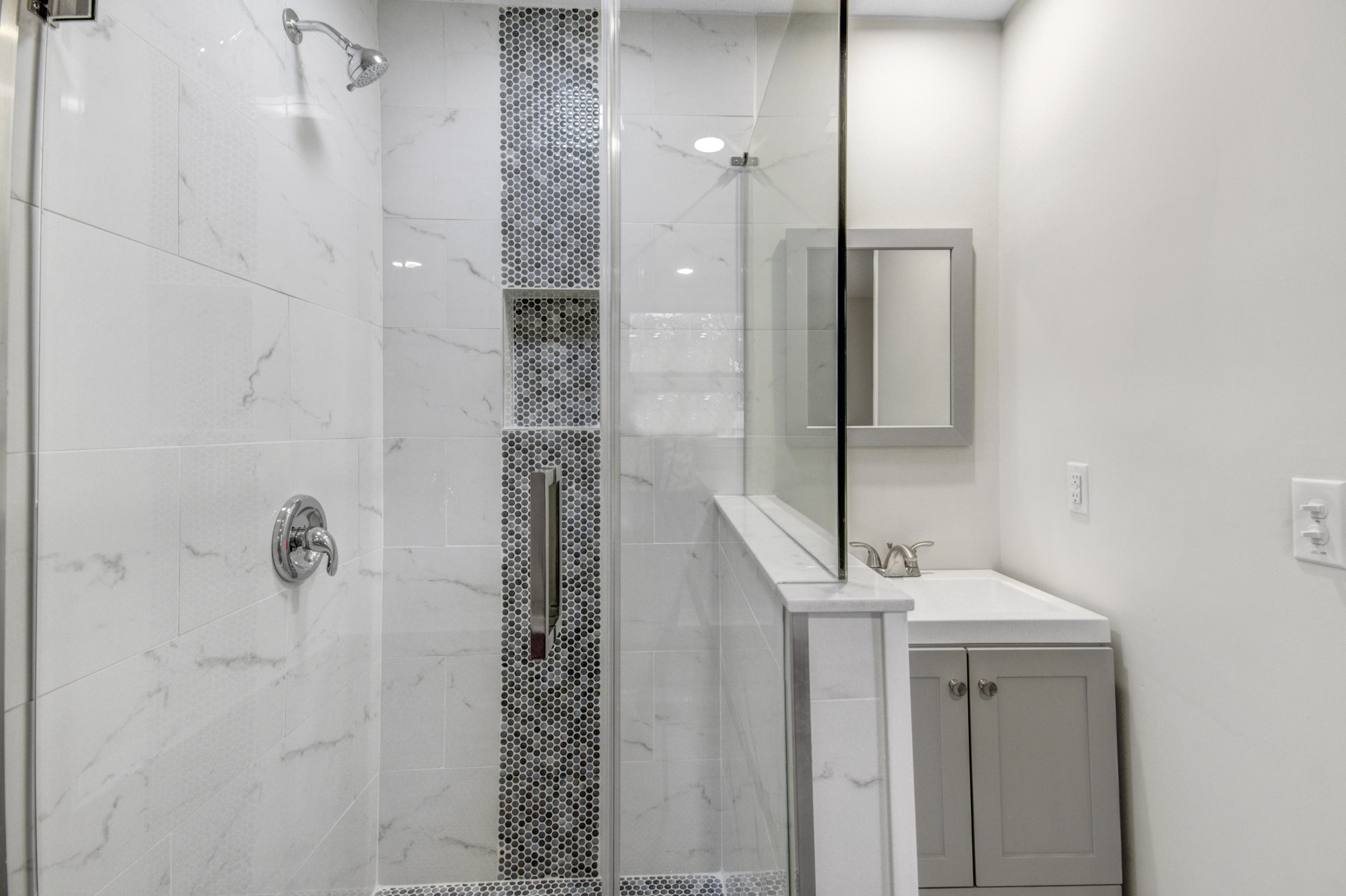 100 Waring Road Summerville, SC 29485 - Photo 11 of 22 Master Shower