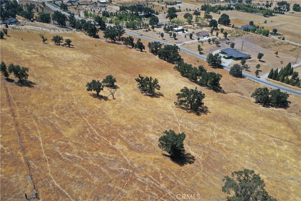 0 Arosa Road Tehachapi, CA 93561 - Photo 14 of 17 an aerial view of a house with a yard