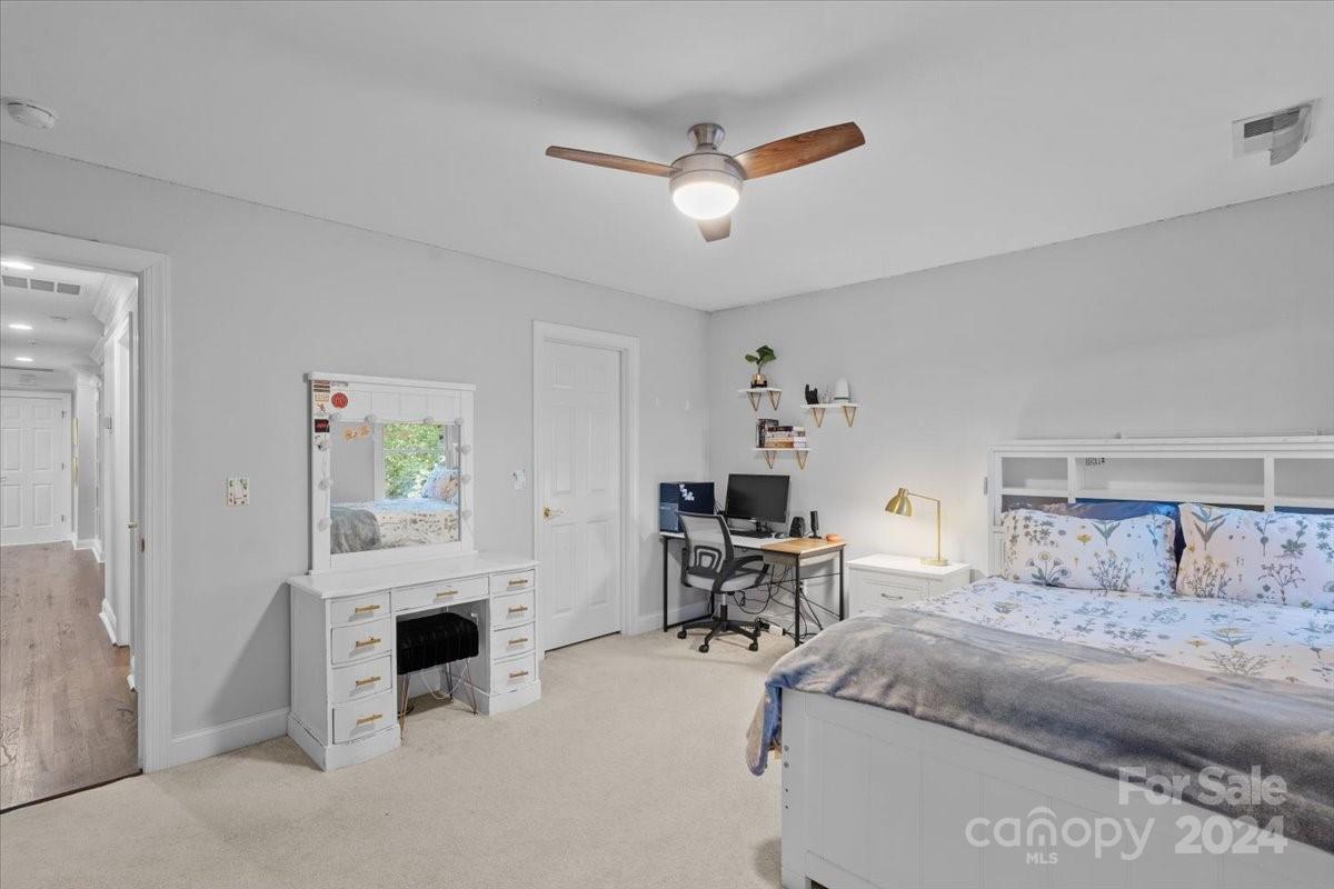 10900 Fox Hedge Road Matthews, NC 28105 - Photo 39 of 47 Gallery Image 39