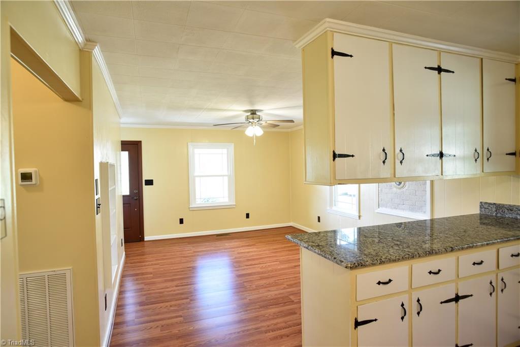 289 Simpson Mill Road Mount Airy, NC 27030 - Photo 14 of 50 Gallery Image 14