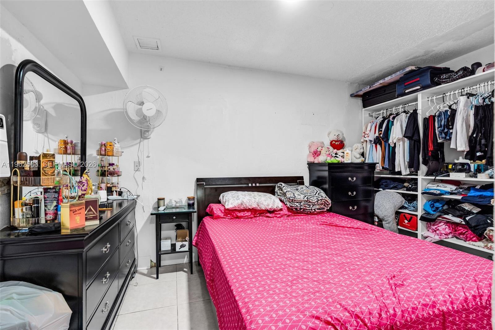 941 Southwest 31st Court Miami, FL 33135 - Photo 14 of 34