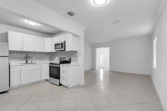 $1,100,000 | 941 Southwest 31st Court, Miami, FL 33135