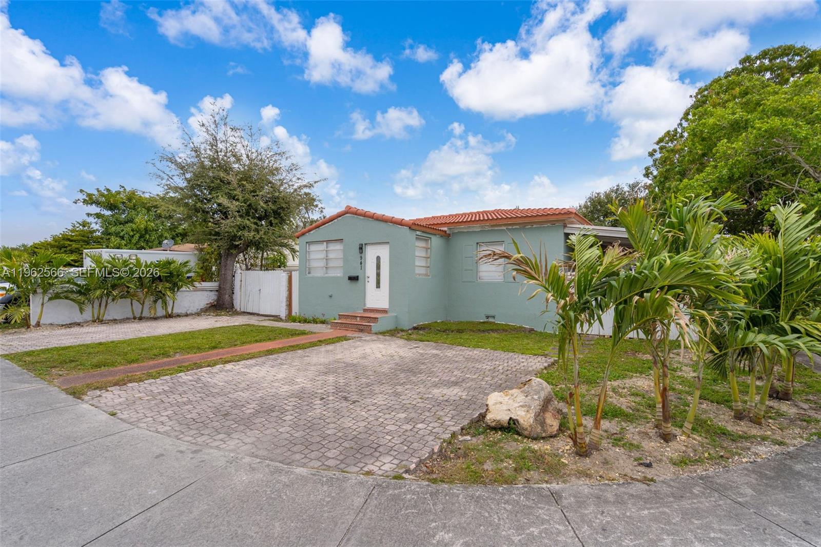 941 Southwest 31st Court Miami, FL 33135 - Photo 34 of 34