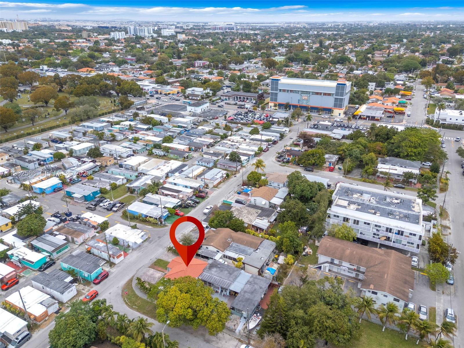 941 Southwest 31st Court Miami, FL 33135 - Photo 4 of 34