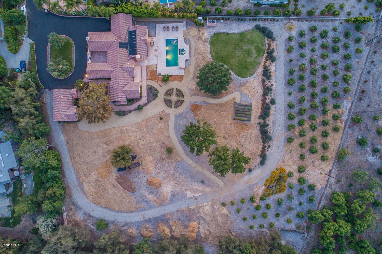 2690 Duval Road Camarillo, CA 93012 - Photo 12 of 59 2690 Duval Rd Camarillo CA-large-011-023