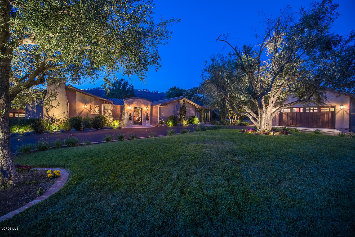 2690 Duval Road Camarillo, CA 93012 - Photo 14 of 59 2690 Duval Rd Camarillo CA-large-014-002