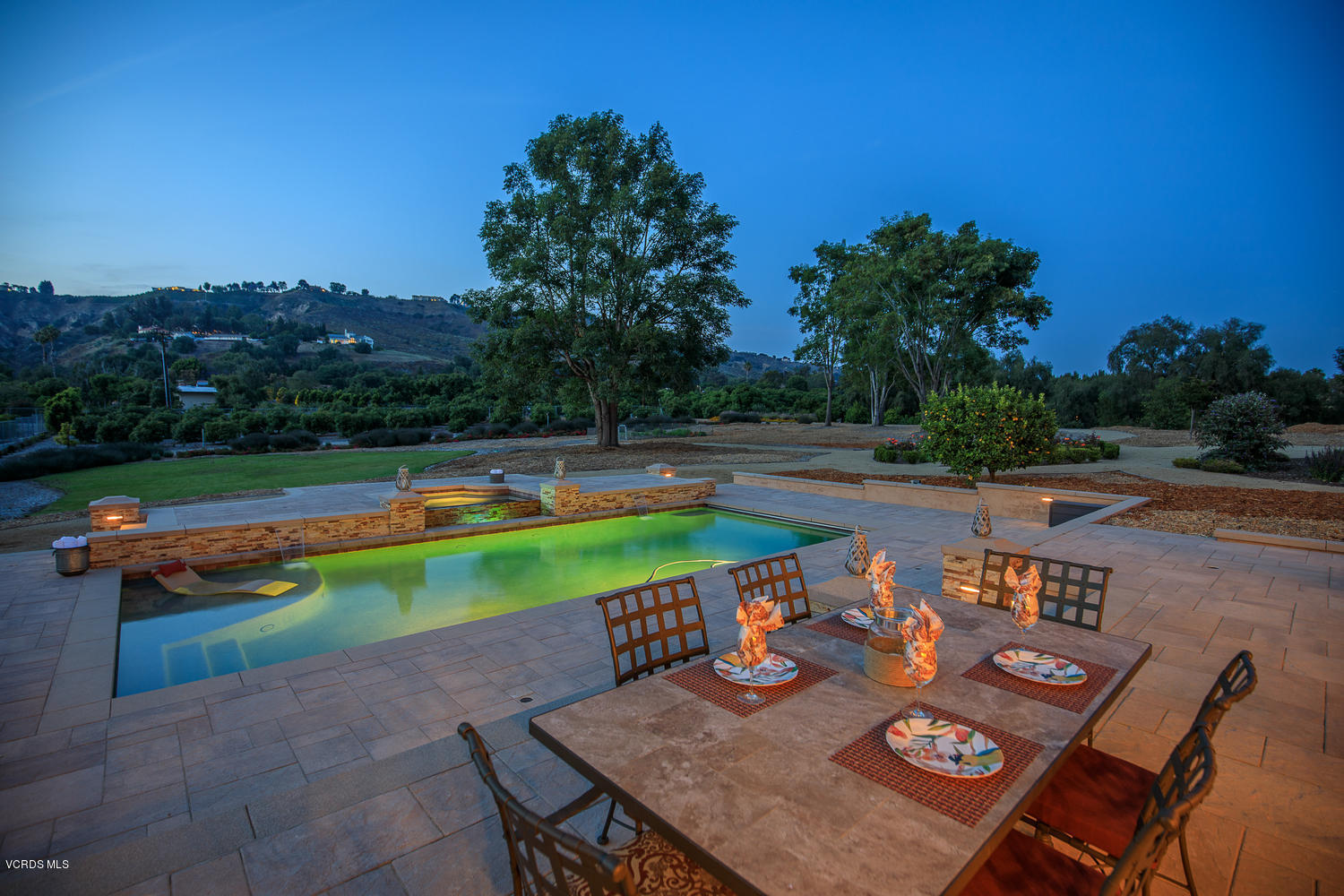2690 Duval Road Camarillo, CA 93012 - Photo 22 of 59 2690 Duval Rd Camarillo CA-large-022-014