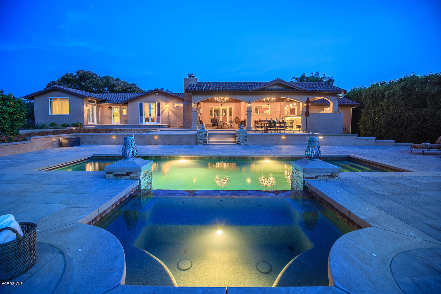 2690 Duval Road Camarillo, CA 93012 - Photo 28 of 59 2690 Duval Rd Camarillo CA-large-028-013