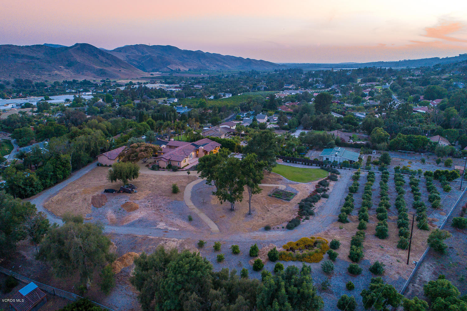 2690 Duval Rd Camarillo CA-large-005-019