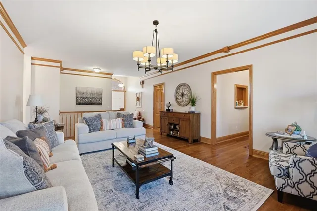 $475,000 | 22618 Cole Court, Peculiar, MO 64078