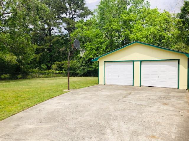 1017 Harrison Road Ladson, SC 29456 - Photo 6 of 48 IMG_1510