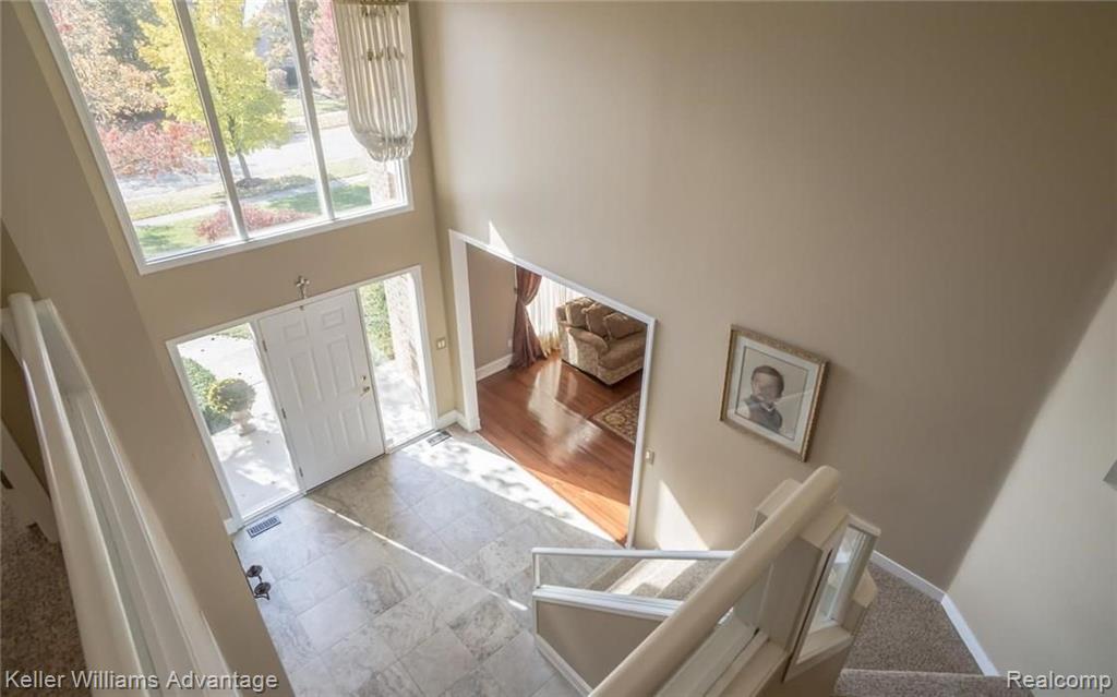 5259 Park Ridge Drive West Bloomfield, MI 48323 - Photo 3 of 39