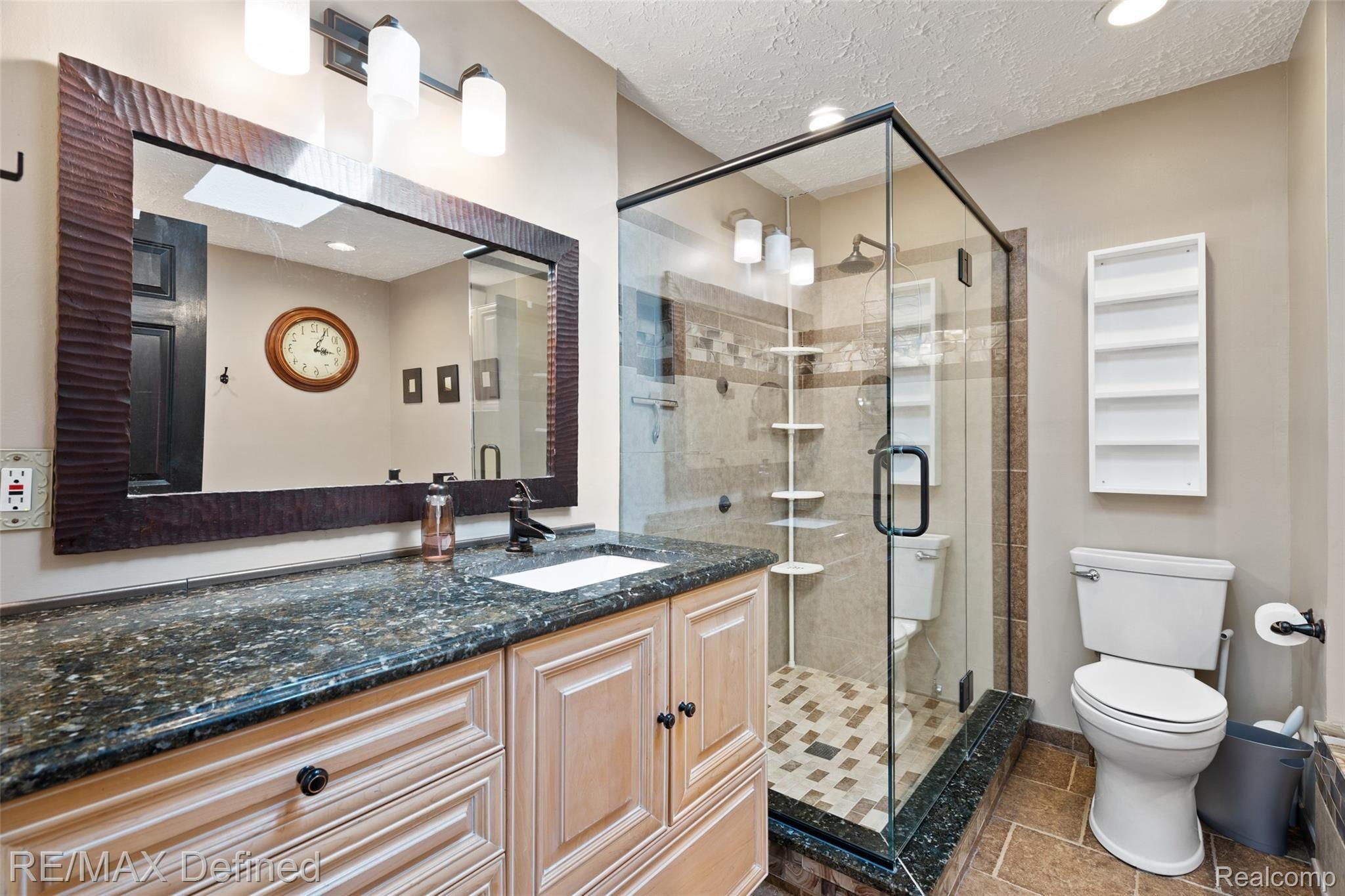 840 Cobblestone Drive Rochester, MI 48309 - Photo 28 of 50 840-Cobblestone-Dr-29.jpg