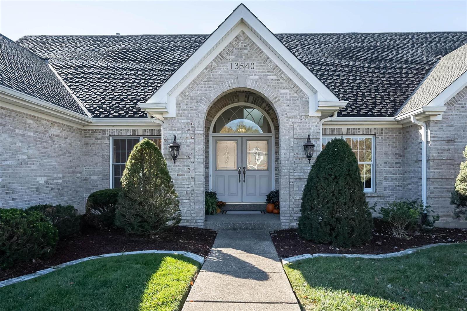 13540 Sunset Ridge Lane St. Louis, MO 63128 - Photo 3 of 67 Gallery Image 3