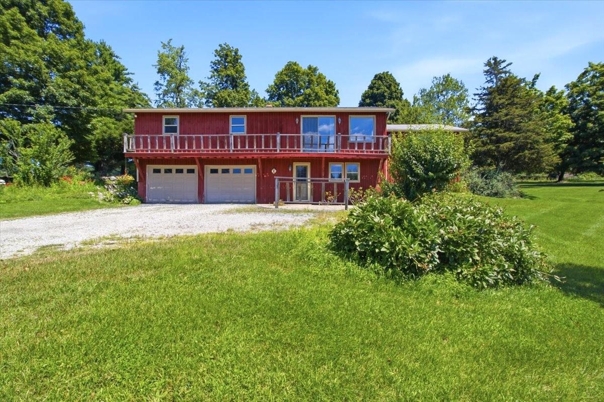 82 Puddingstone Road Pownal, VT 05261 - Photo 2 of 38 Gallery Image 2